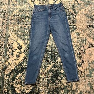 American eagle mom jeans!